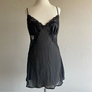 Y2K Victorias Secret Black Silk and Lace Chemise